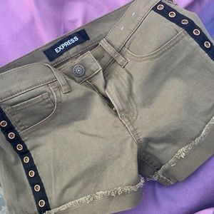 Express Shortie Forest Green with Brass Buckles